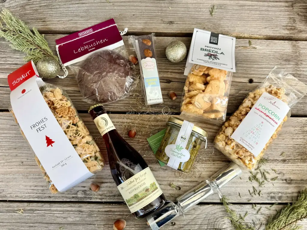 Art Frohes Fest 2025